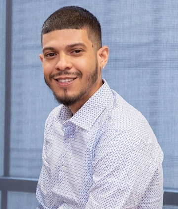 Jeffrey Taveras, management major