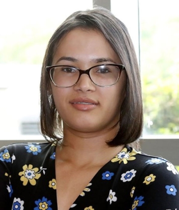 Veronica Duarte, healthcare administration major