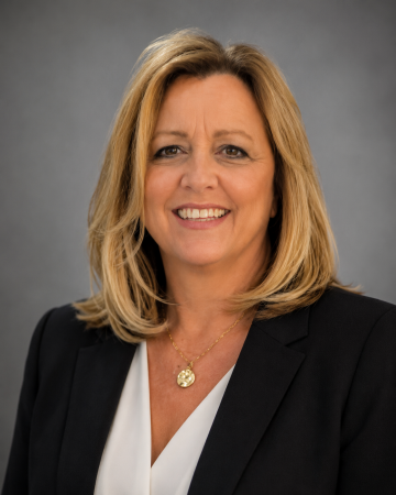 Lee Anne Clift '92