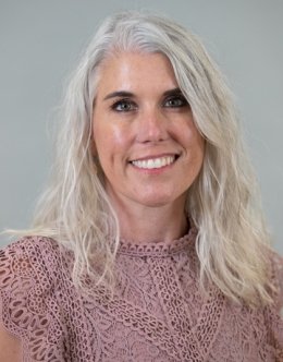 Beth Pinheiro